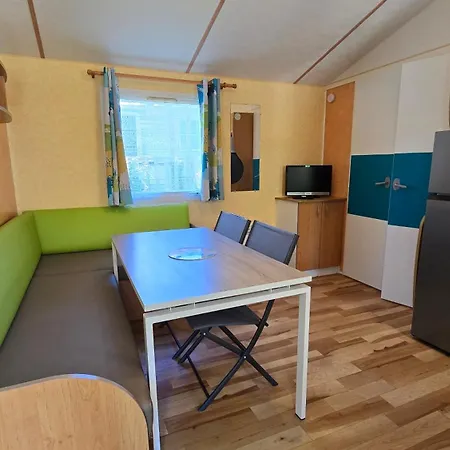 Camping Les Mancellieres Avrille  Room photo