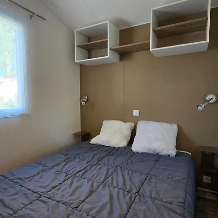 Camping Les Mancellieres Avrille  Room photo