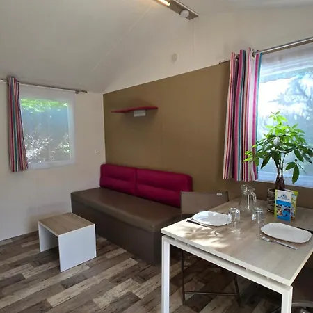 Camping Les Mancellieres Avrille  Room photo