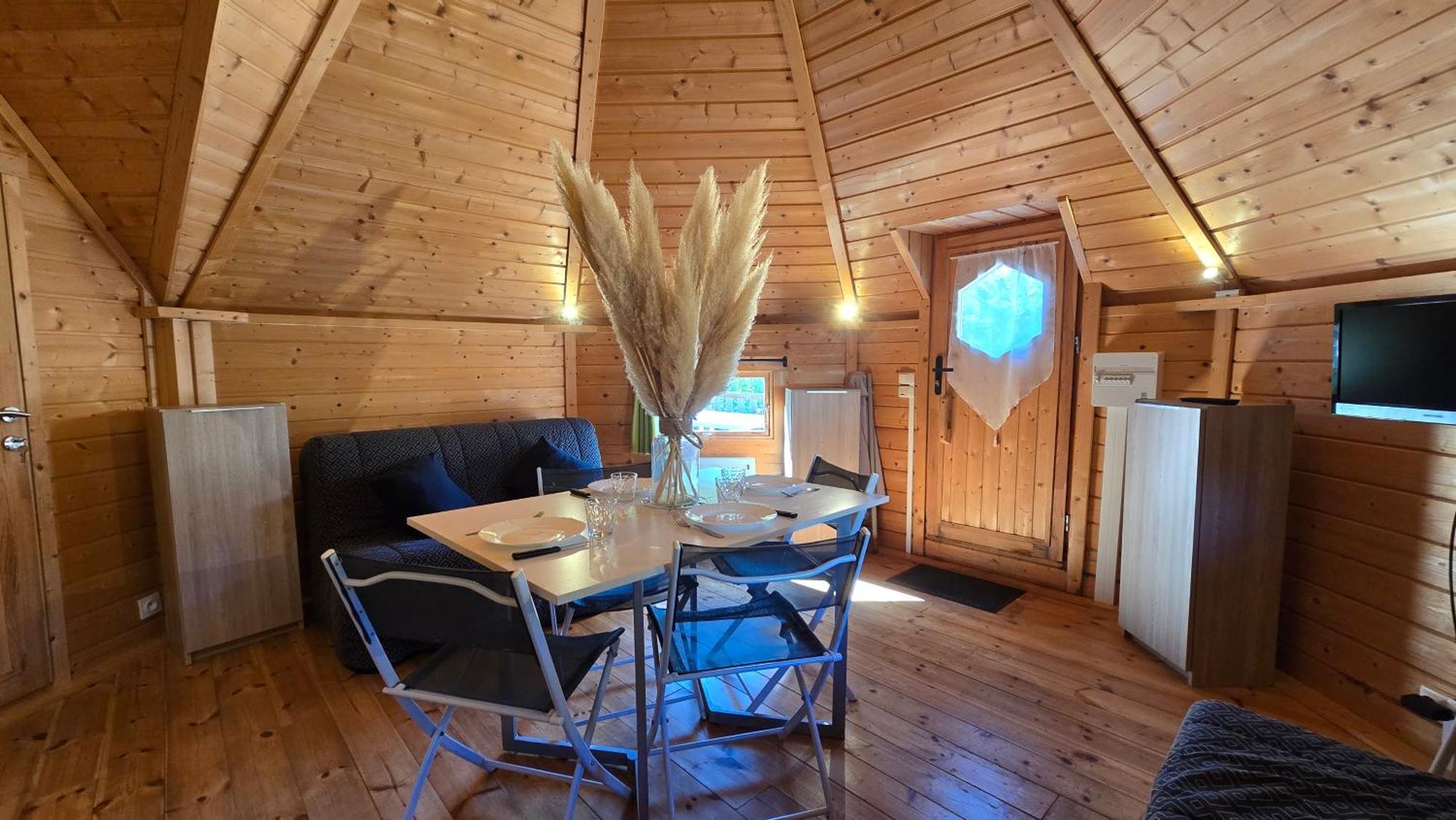 Camping Les Mancellieres Avrillé